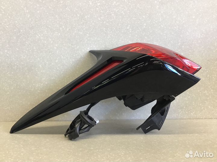 Фонарь задний наружный правый Lexus NX 200 300H 20