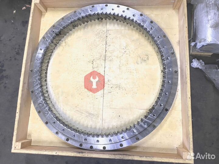 Поворотный круг Komatsu PC120-6