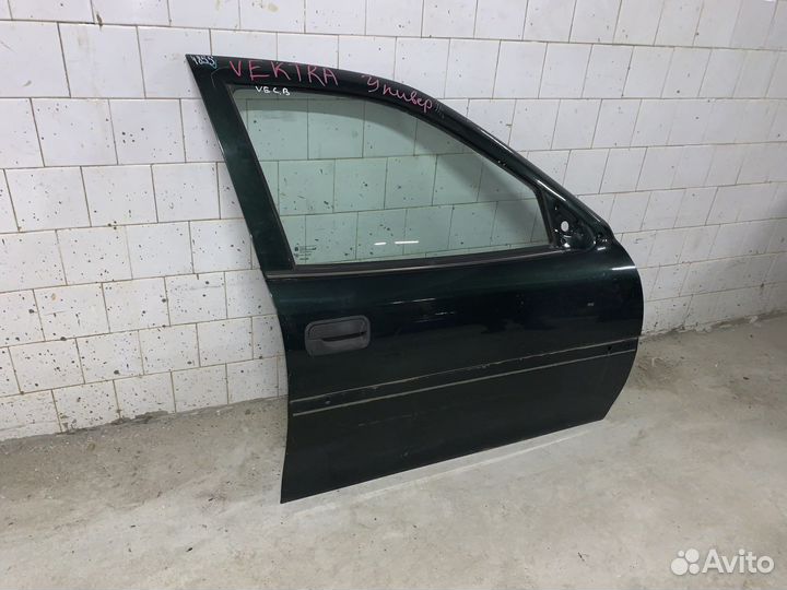 Дверь передняя правая Opel Vectra B