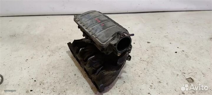 Коллектор впускной Peugeot 307 3С 01-05г