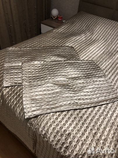 Покрывало на кровать