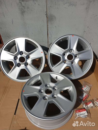 Диск колесный R15 Kia Cerato новый оригинал