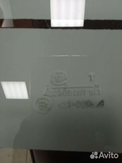 Стекло заднее левое бор на газ универсал