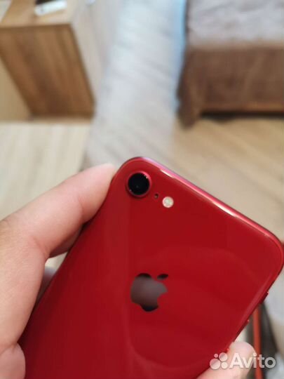 iPhone 8 (product) red