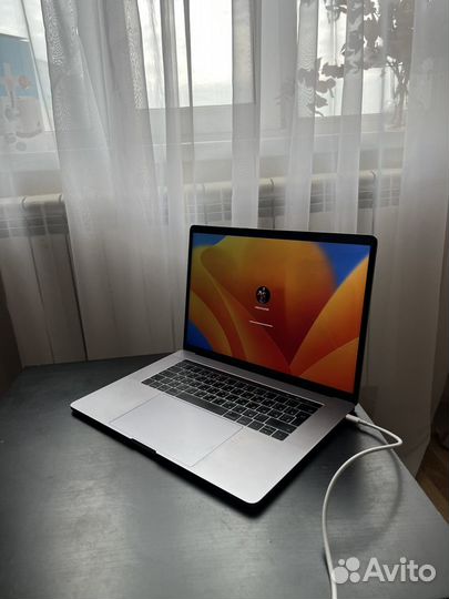 Apple MacBook Pro 15' 2017