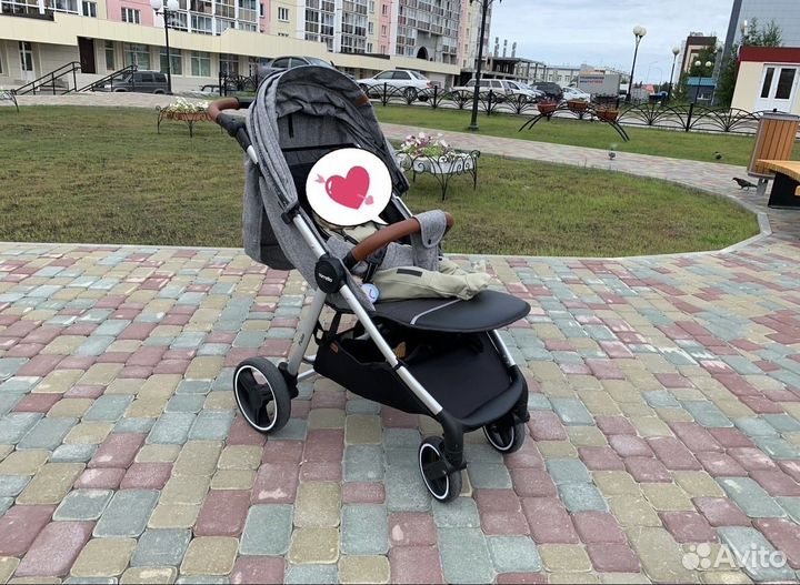 Прогулочная коляска бу