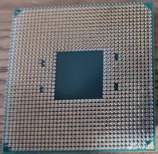 Процессор AMD Ryzen 3 1200AF