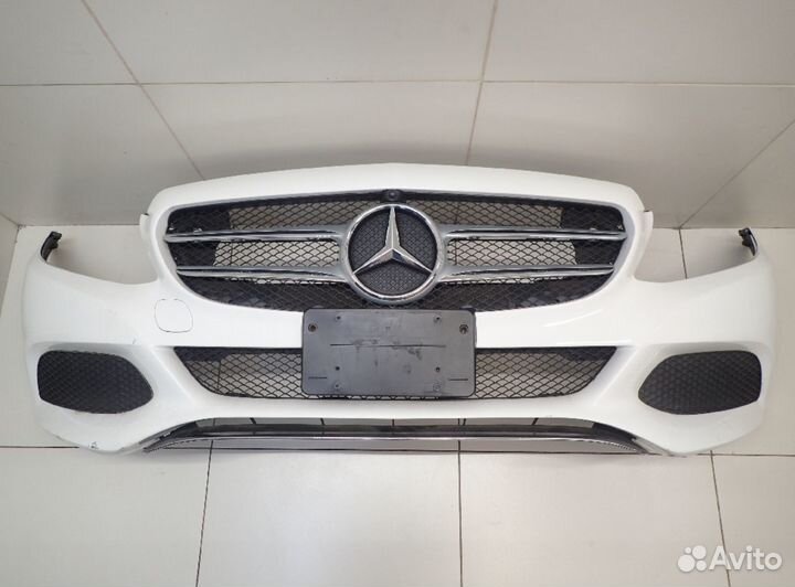 Бампер передний Mercedes C W205 Мерседес Ц В205 бу