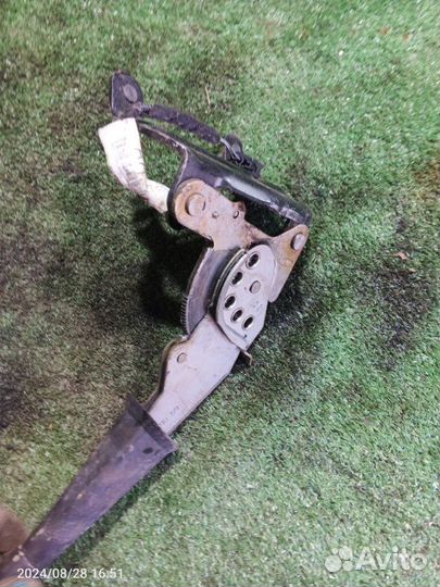 Рычаг стояночного тормоза Ford Transit 2.4 115Л.С