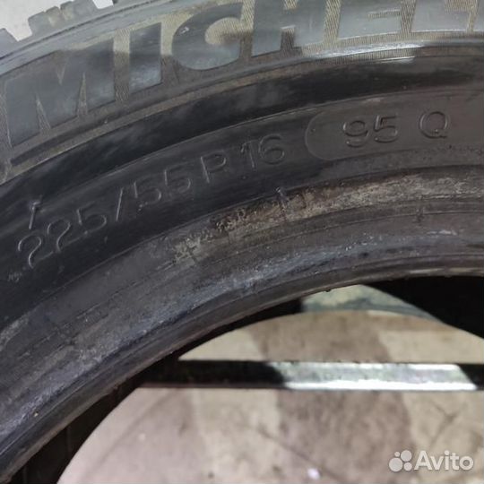 Michelin X-Ice North 225/55 R16