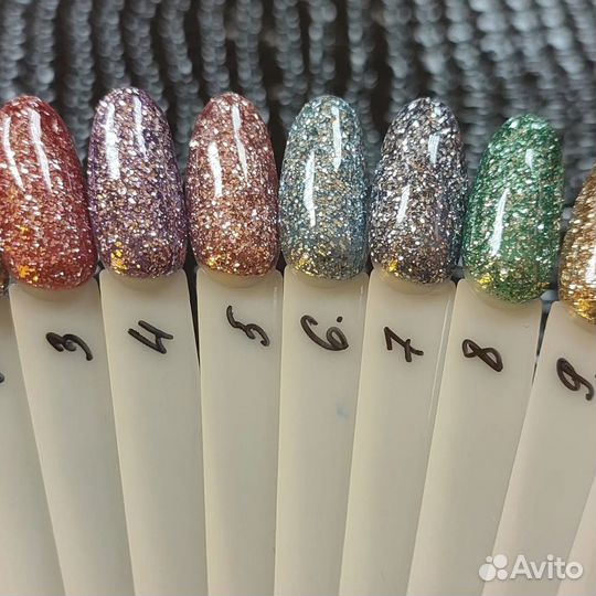 Гель лак коллекции LunaLine Magic для ногтей