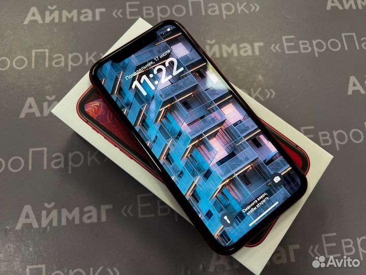 Apple iPhone XR 256Gb Red