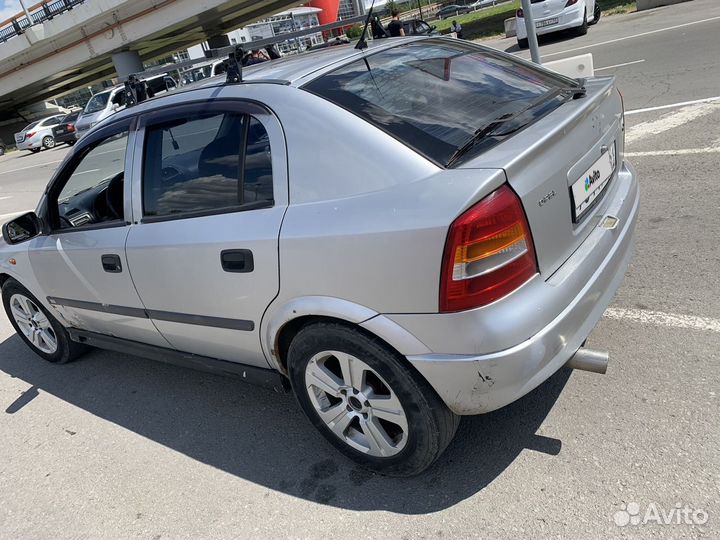 Opel Astra 1.8 МТ, 1998, 270 000 км