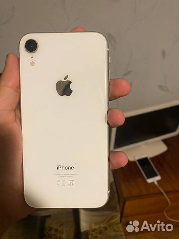 iPhone Xr, 64 ГБ