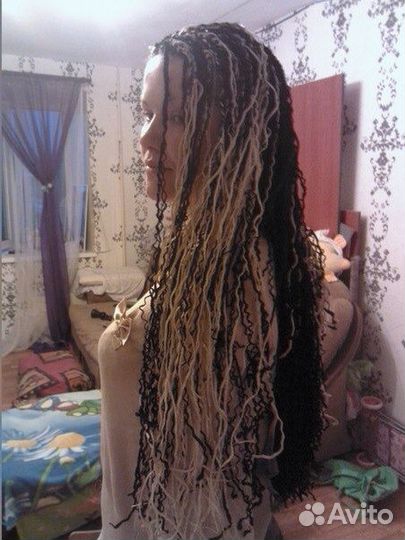 Плетение кос Зизи