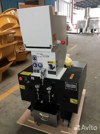 Дробилка для пластика (пластмасс) 4 кВт