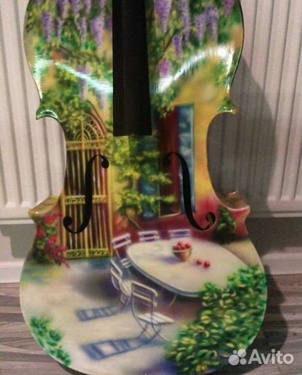 Роспись музыкального инструмента, борда