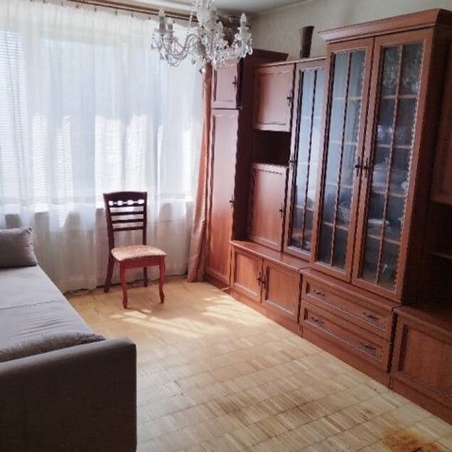 2-к. квартира, 40 м², 5/5 эт.