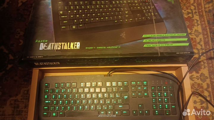 Игровая клавиатура с подсветкой razer deathstalker