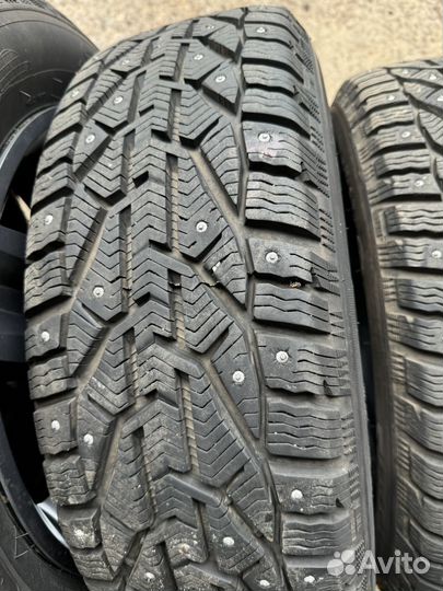 Колёса зима на рено 215 60р17
