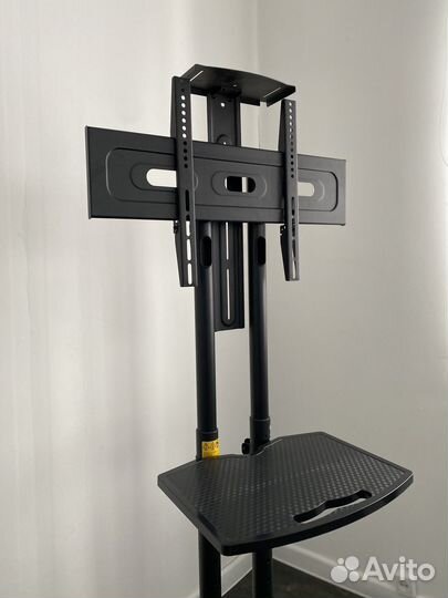 Стойка для телевизора напольная