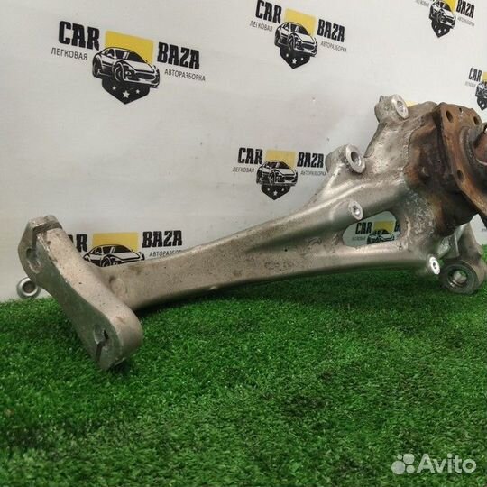 Кулак поворотный левый Audi A4