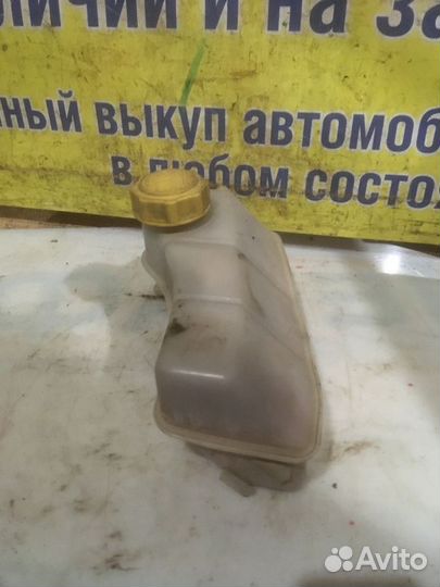 Бачок расширительный Ford KA