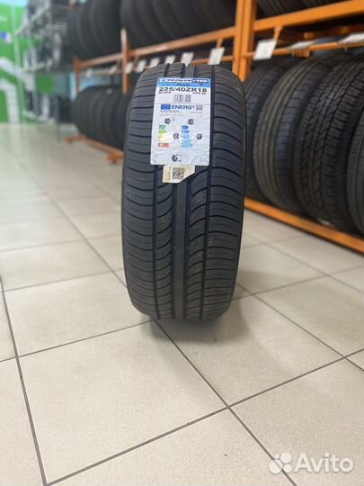 Warrior R35 225/40 R18 92W