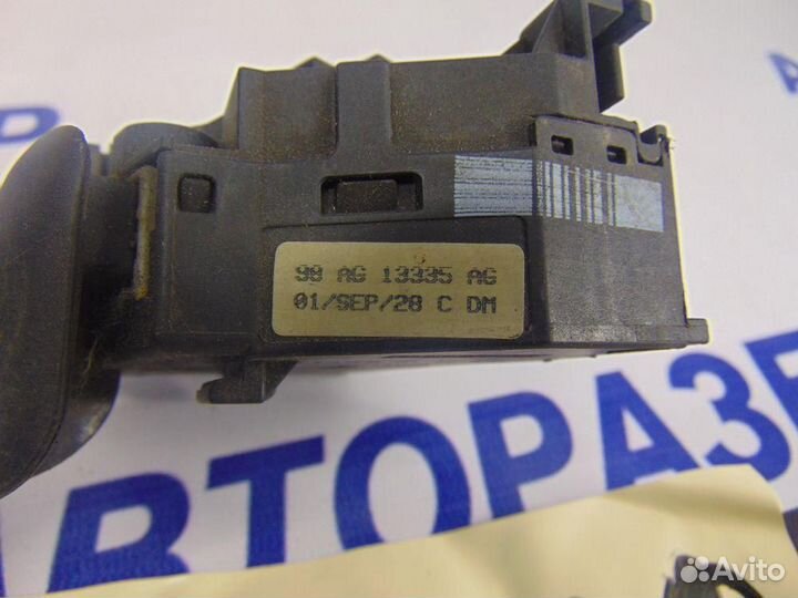 Переключатель поворотов подрулевой для Ford Focus