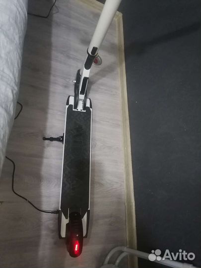 Самокат взрослый электрический бу
