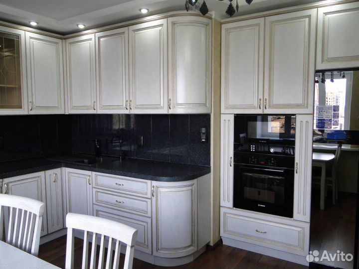 Кухонный гарнитур элит массив