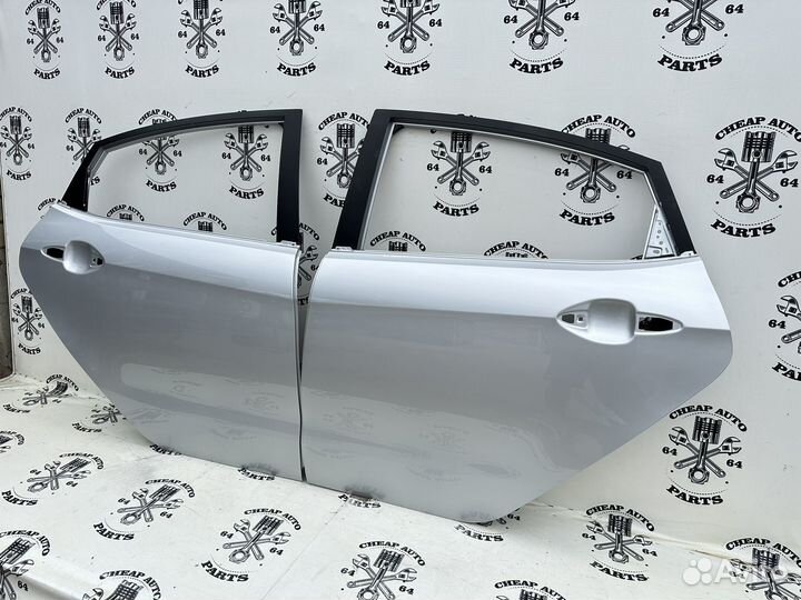Серебристые задние двери Kia Rio 3 б/у Оригинал