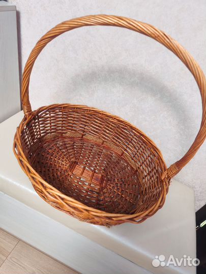 Корзина плетеная с ручкой большая
