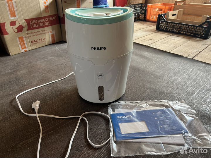 Увлажнитель воздуха Philips HU4801/01