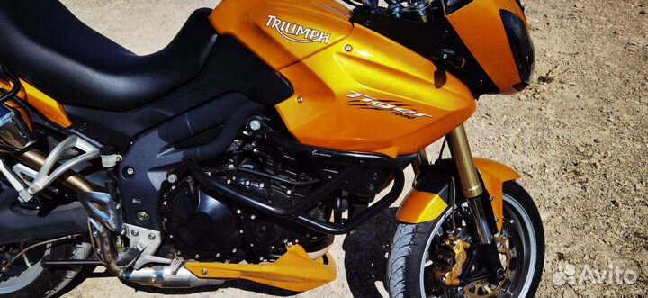 Продам Triumph Tiger 1050