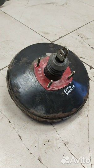 Усилитель тормозов вакуумный Ford Focus