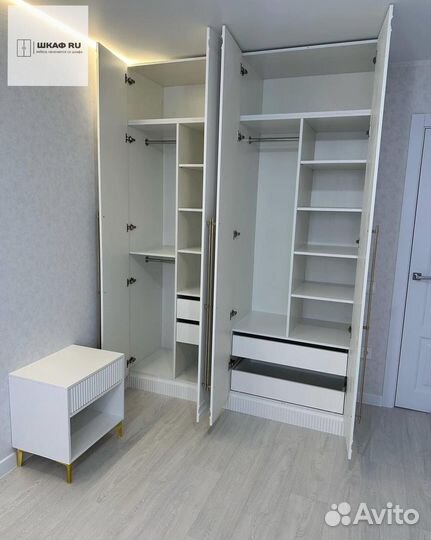 Шкаф распашной с фрезеровкой