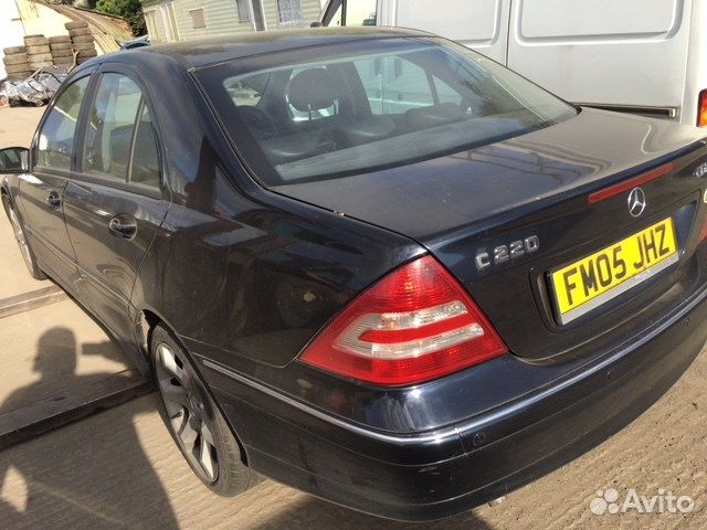Разбор на запчасти Mercedes C W203 2000-2007