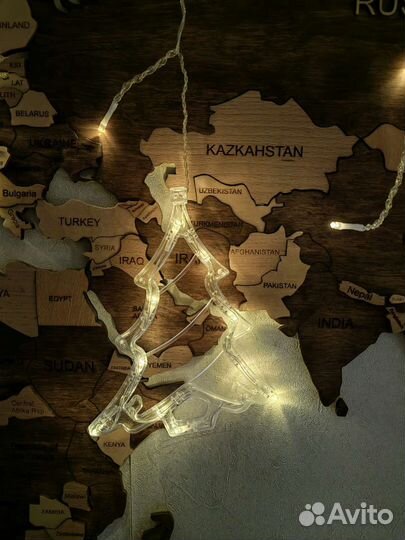 Новогодняя гирлянда с фигурками