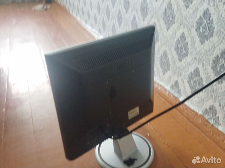 Монитор Philips170s