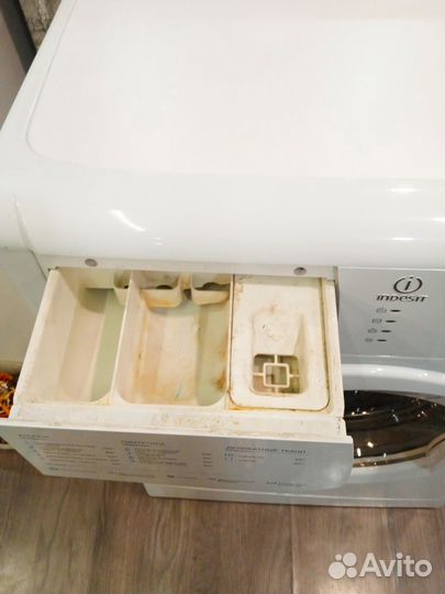 Стиральная машина б/у indesit