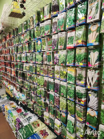 Семена. Удобрения. Земля. Горшки