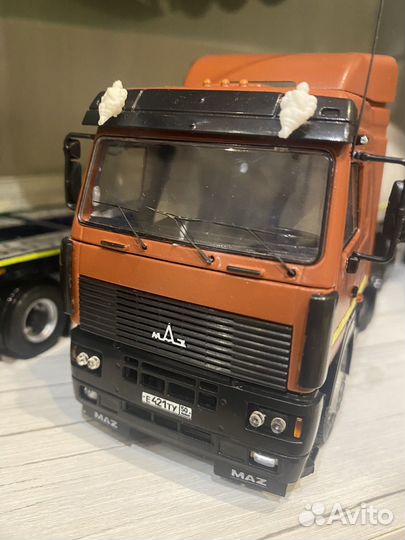 Фигурка на крышу Мишлен(бибендум) 1:43