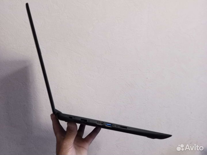 Acer в идеале/2ядра/SSD/озу6гб/15,6