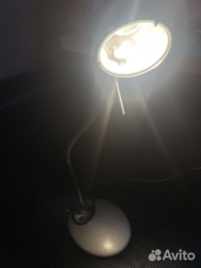 Лампа настольная