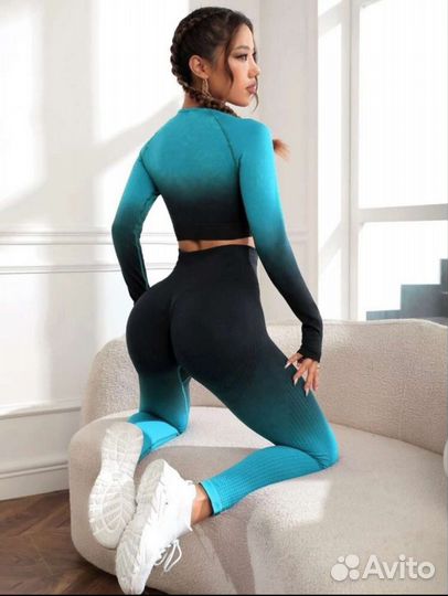 Костюм для фитнеса
