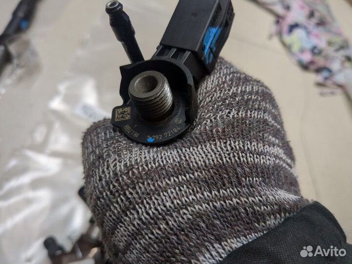 Форсунка топливная BMW 7 E65, 2006