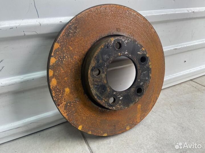 Тормозной диск передний Mazda 3 BK