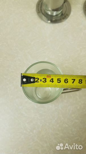 Стаканы в подстаканниках