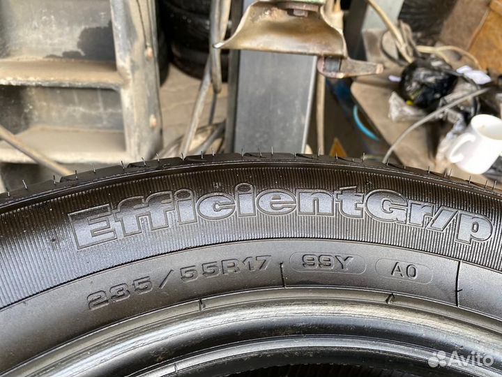 Goodyear EfficientGrip 235/55 R17 99Y